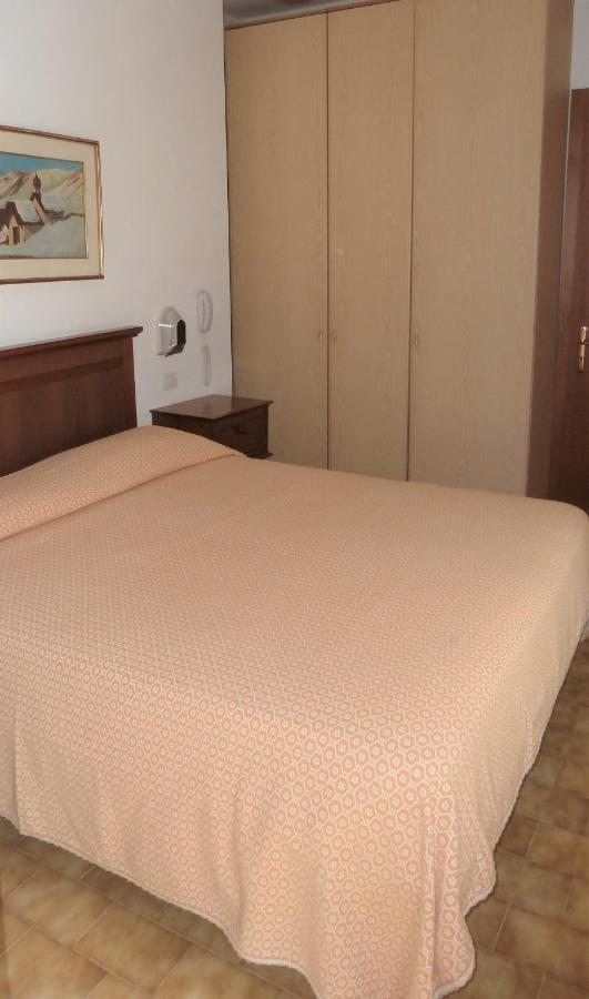 Camping Alpino - Nature Village Malcesine Ngoại thất bức ảnh