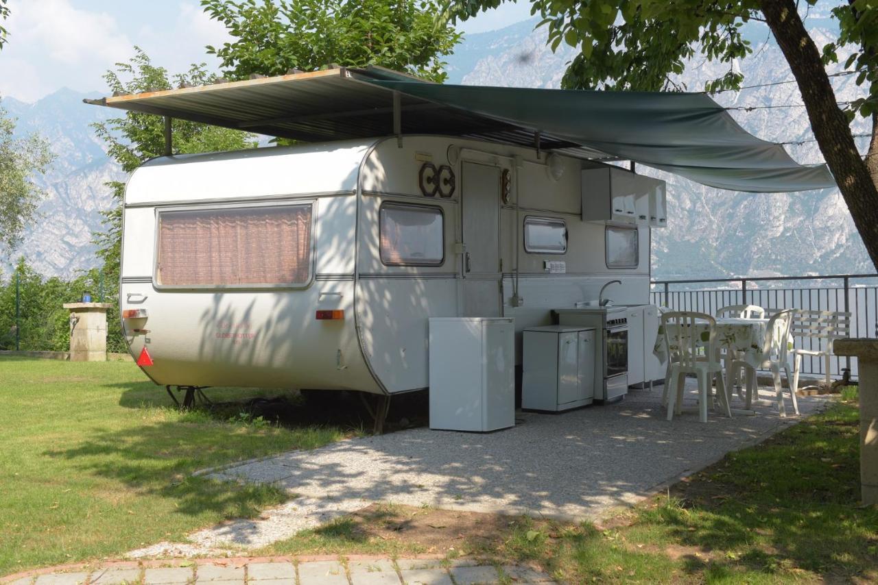 Camping Alpino - Nature Village Malcesine Ngoại thất bức ảnh
