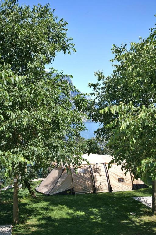 Camping Alpino - Nature Village Malcesine Ngoại thất bức ảnh