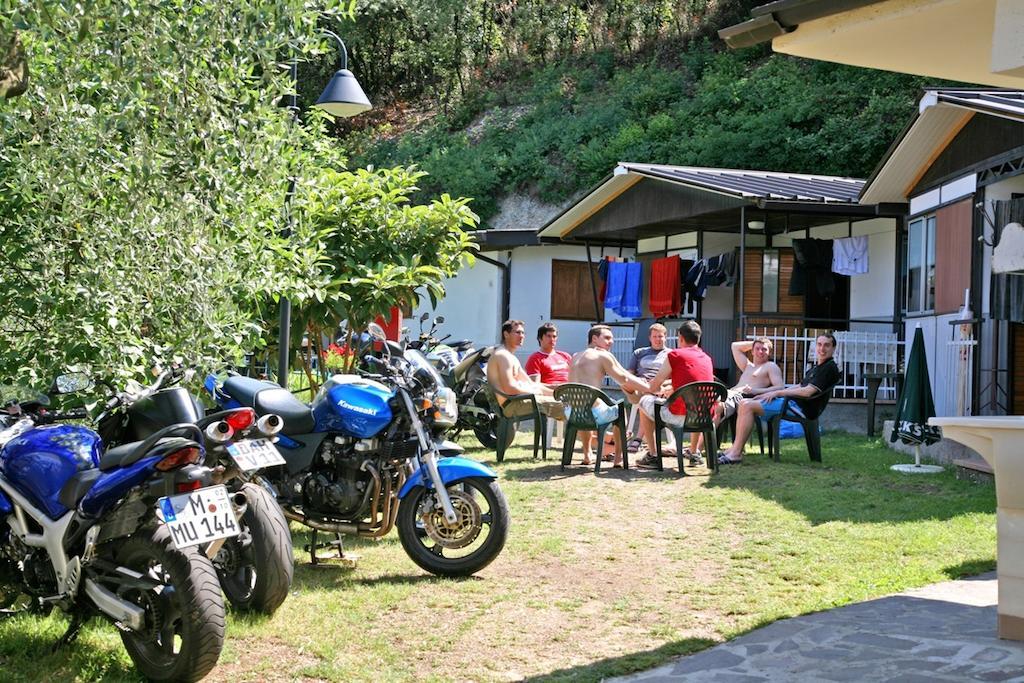 Camping Alpino - Nature Village Malcesine Ngoại thất bức ảnh