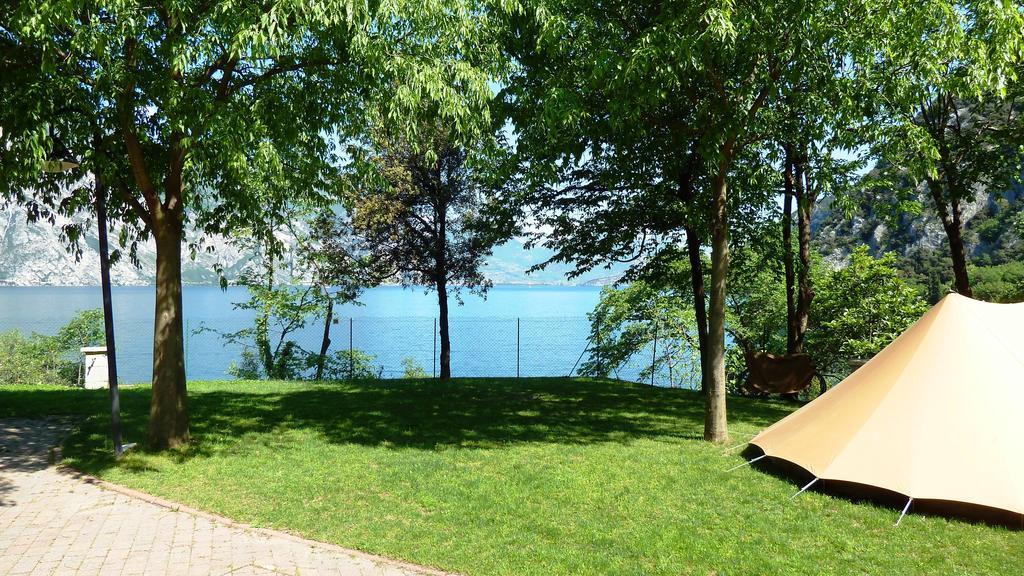 Camping Alpino - Nature Village Malcesine Ngoại thất bức ảnh